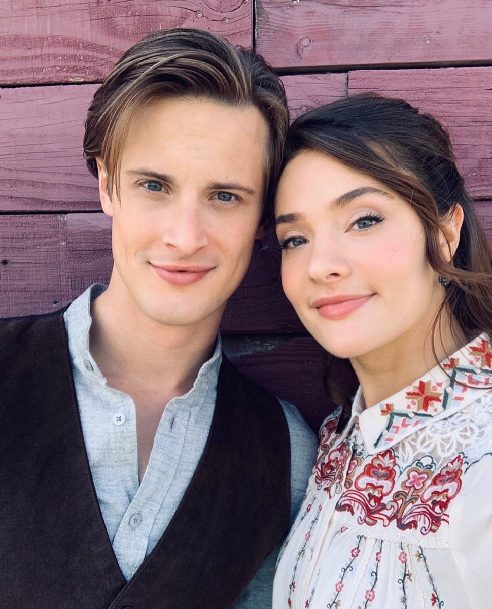 BehindHallmark's tweet image. One of my favorite couples on #WhenCallsTheHeart ❤️
Trivia time- when did @ArenBuchholz and @RealEvaBourne each respectively join the cast of @wcth_tv?
.
.
.
#Hearties #WCTH #Hallmark #HallmarkMovies #EvaBourne #arenbuchholz #Hallmarkies #TvShow