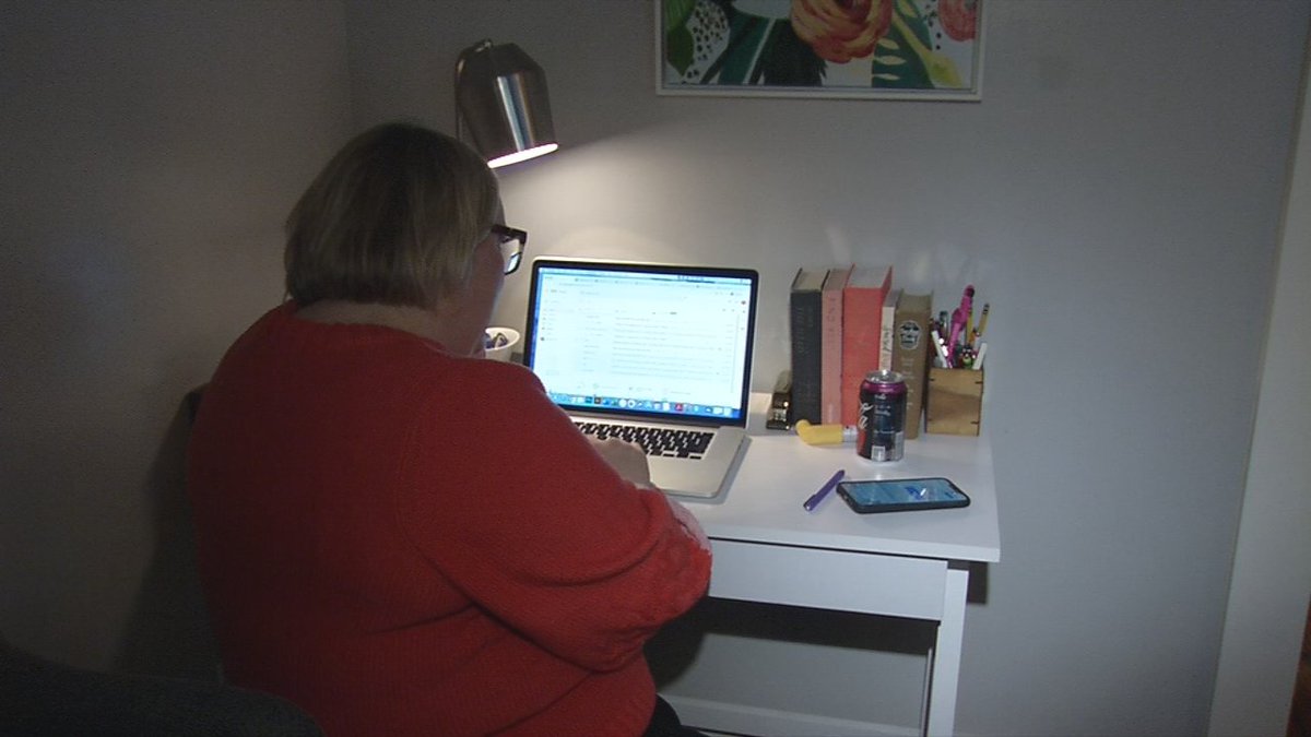 Louisville woman creates online program to match volunteers with city's at-risk residents during COVID-19 outbreak | @HaydenWDRB wdrb.news/2w7dFPX