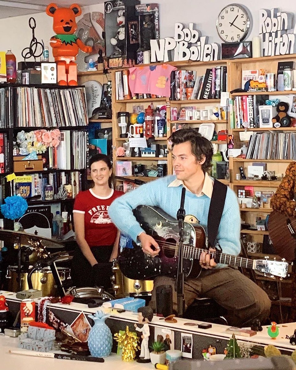 Tiny desk ~