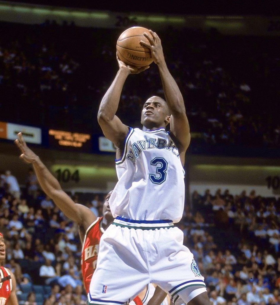 Vernon Maxwell played 23 games with the Dallas Mavericks and 24 with the Philadelphia 76ers in 2000-01, his final  #NBA   season.
