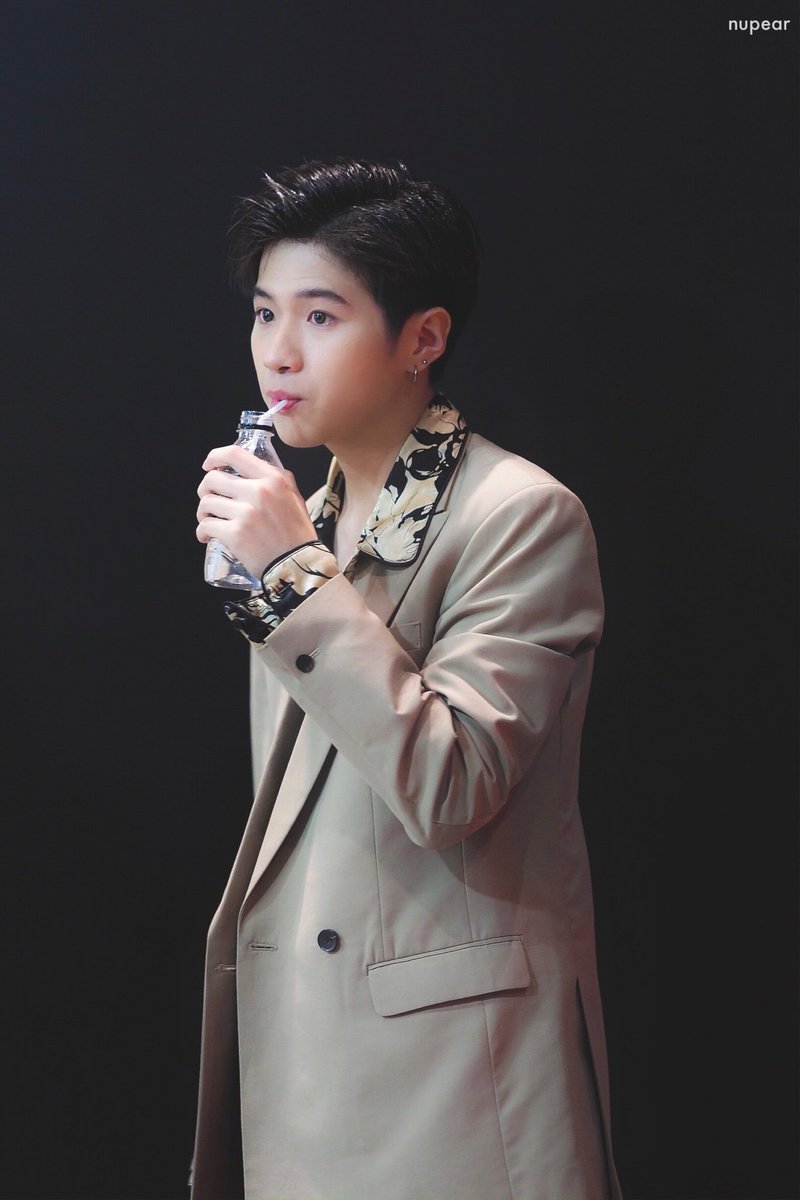 Serein___NewSun's tweet photo. Our cutest boy 
If Plan isn’t the cutest boy then who is? 
👉 1 retwt = 1 ฿
It's the last day. Go go! Together we can make things happen 💚
#คนของแปลน 
#PlanRathavit
#VoteKazzforPlanLastDay https://t.co/tBA4g336TZ