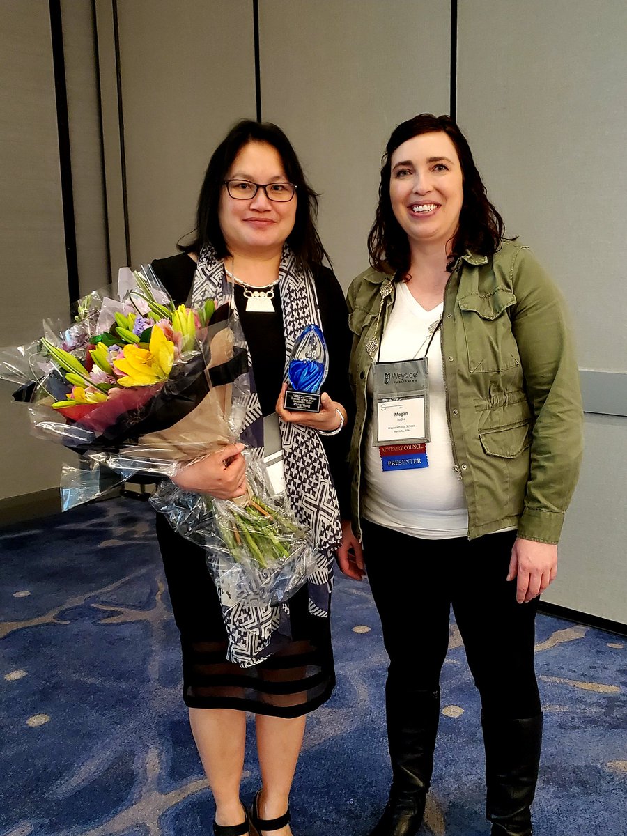 MeganBudke's tweet photo. She didn't win #csctfl20 TOY, but Pang Yang is a winner in the ❤ of every @mctlc member. Thank you Pang for uplifting the voices of #heritagelang students every day, we couldn't be more proud of you &amp; the work you do @ISD279 #langchat https://t.co/LCjoZLks4f