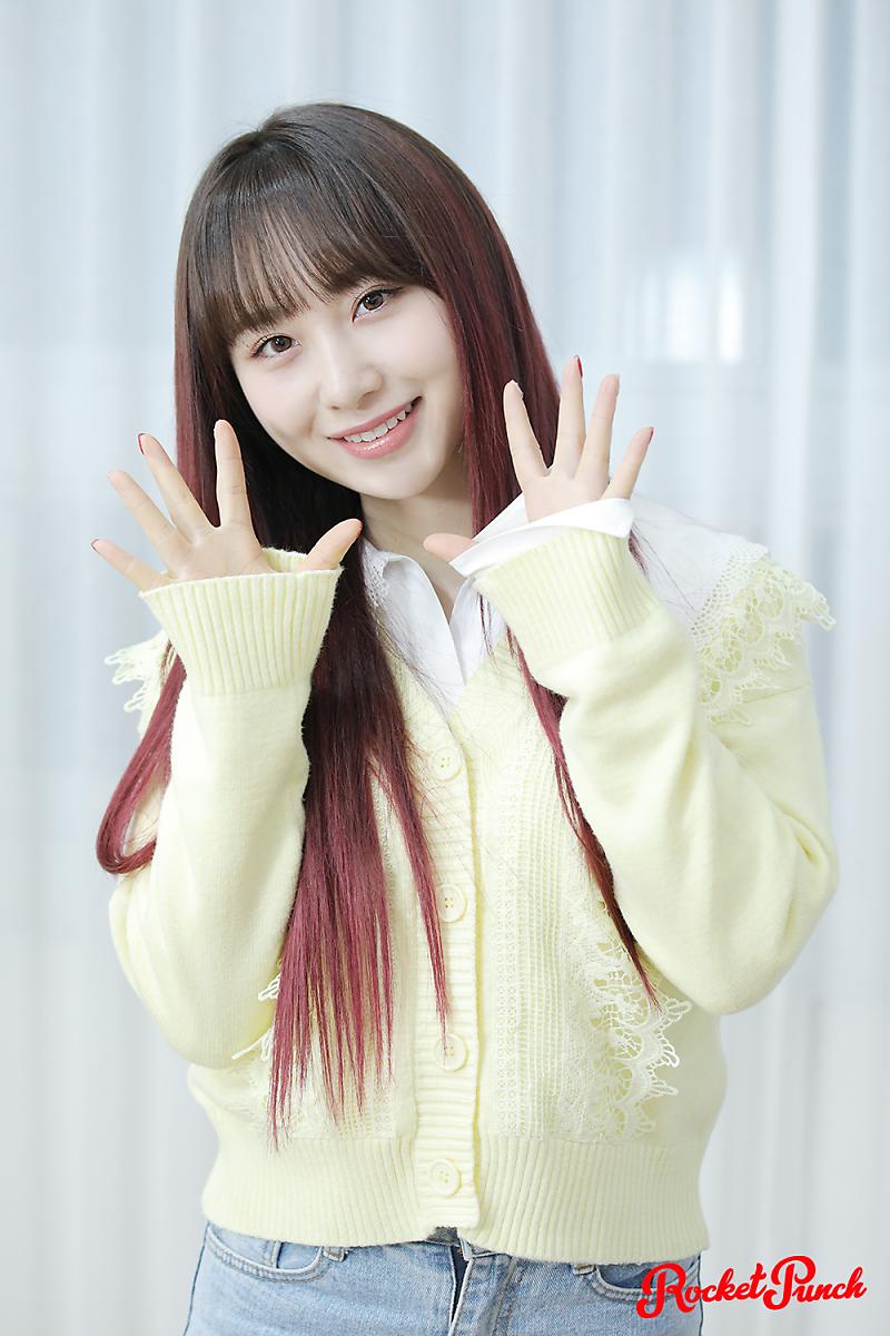ttakahashoy's tweet photo. Halo saya Takahashi Juri Rocket Punch, 97Line. Ingin membeli tiket ATRAXCY dan menjadi bagian dari #ATRAVAMS. Tolong berikan saya tiketnya. Onegaishimasu 🥺 https://t.co/9ovguI1Q7w