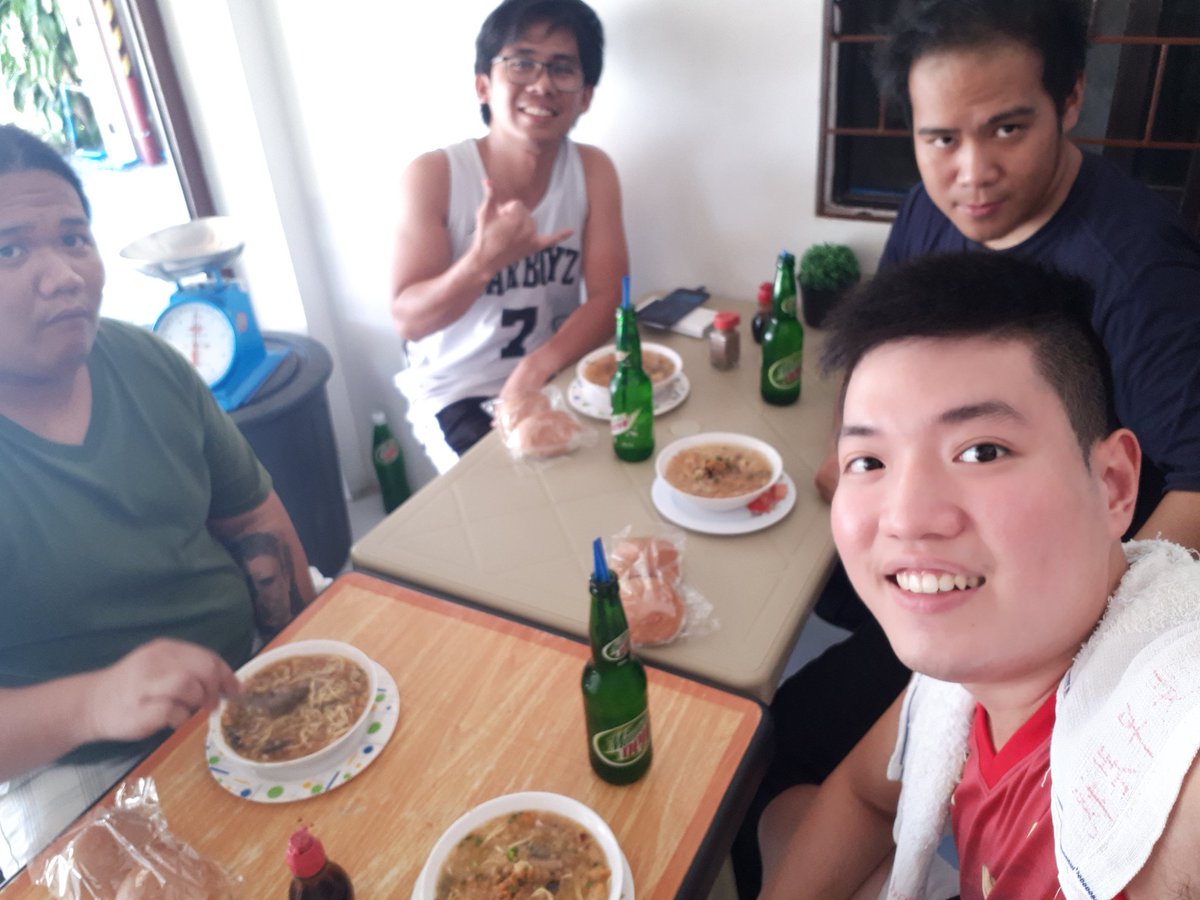 EjaySia's tweet photo. Treasured Friends 👌 https://t.co/LzP8qWax2S