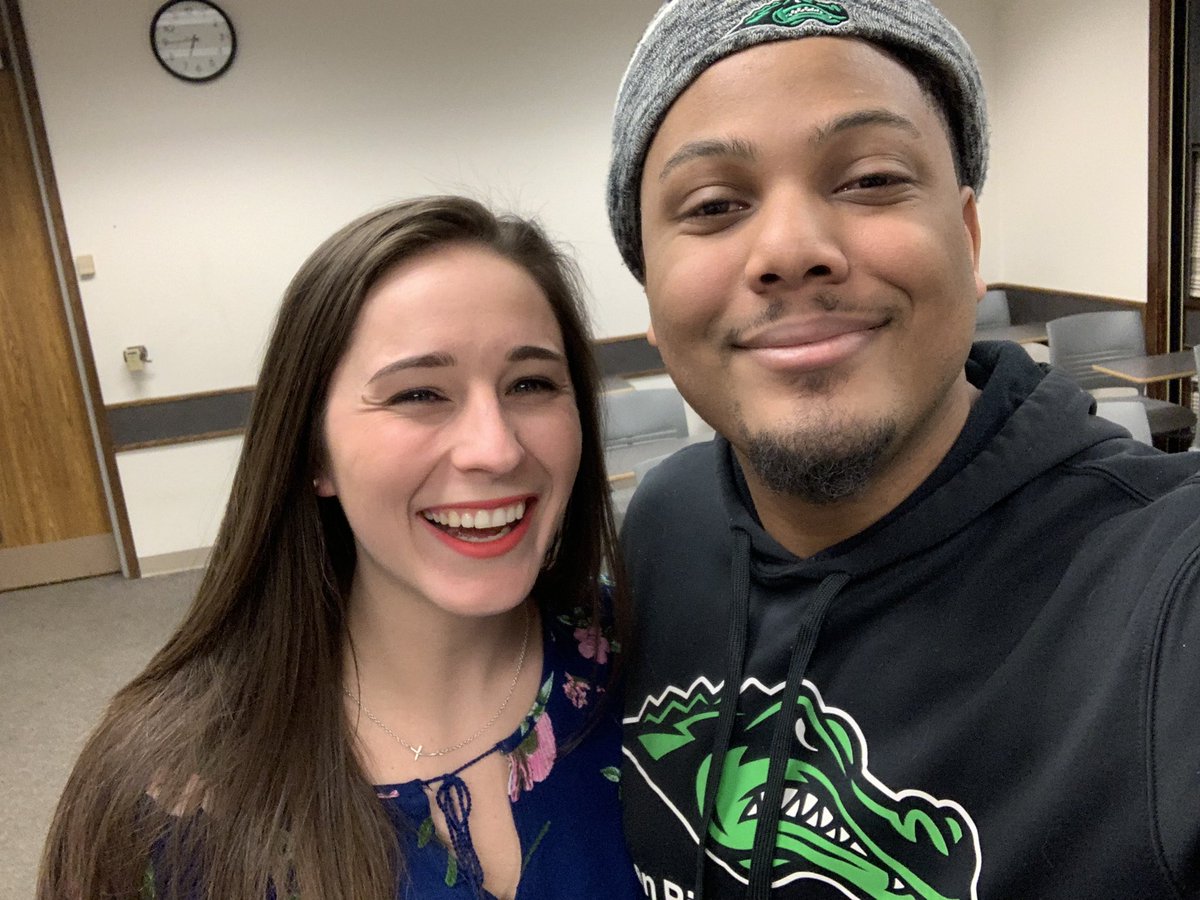 TheLegendKmac's tweet photo. Great talk with Shelby Wilson greenriver alumni! Long time friend and glad she is able to share stories and help me reach alumni of the past! Great to see you! #Gatorvision #4E=W https://t.co/HkVT4TQbXU