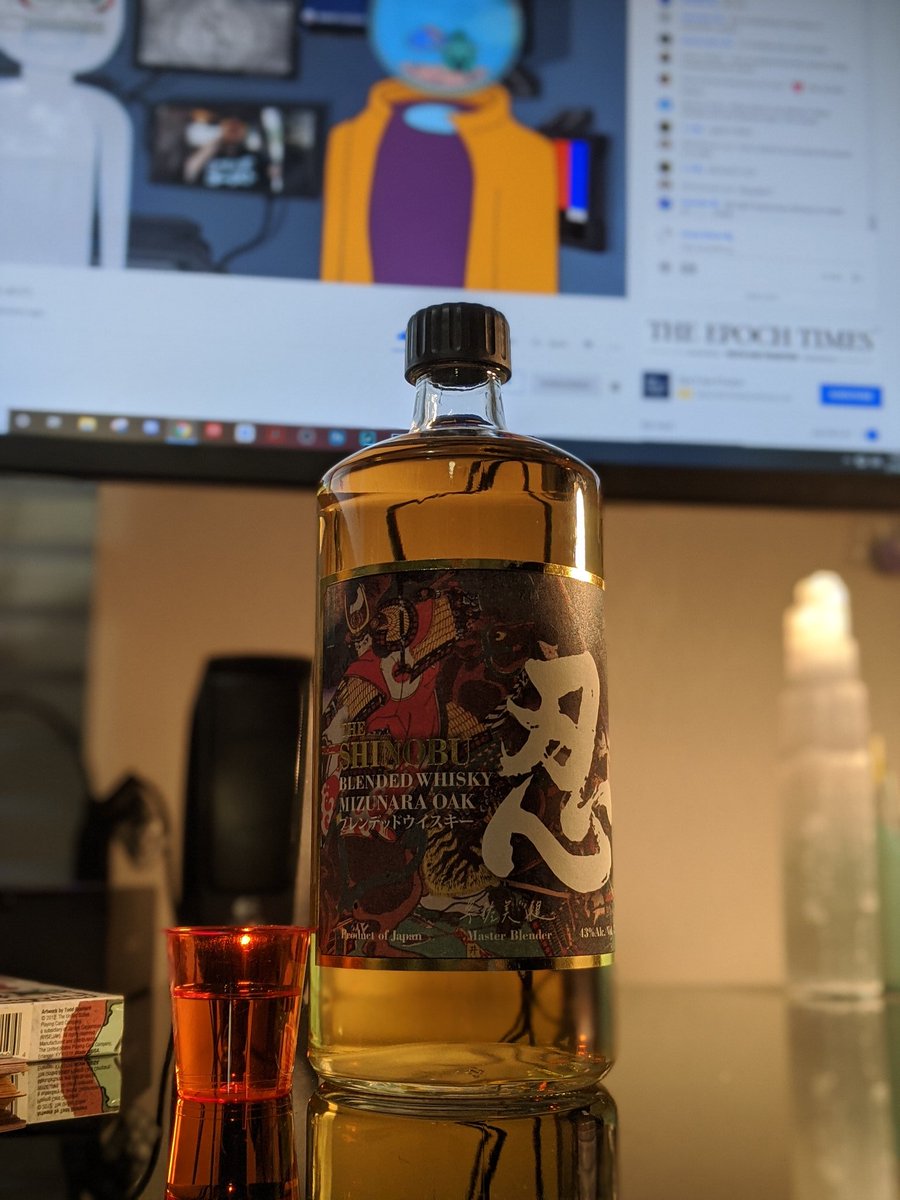 gulfcitymina's tweet photo. Just doing a lil Saturday night-ing. #frightpowerhour #nightoff #jpwhisky #practicingsocialdistancing @GhastlyDope @PhilGilmore8 https://t.co/kEIPRfyYWa