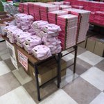 今だけ限定？通天閣のお土産売り場のお土産が激安で販売される!