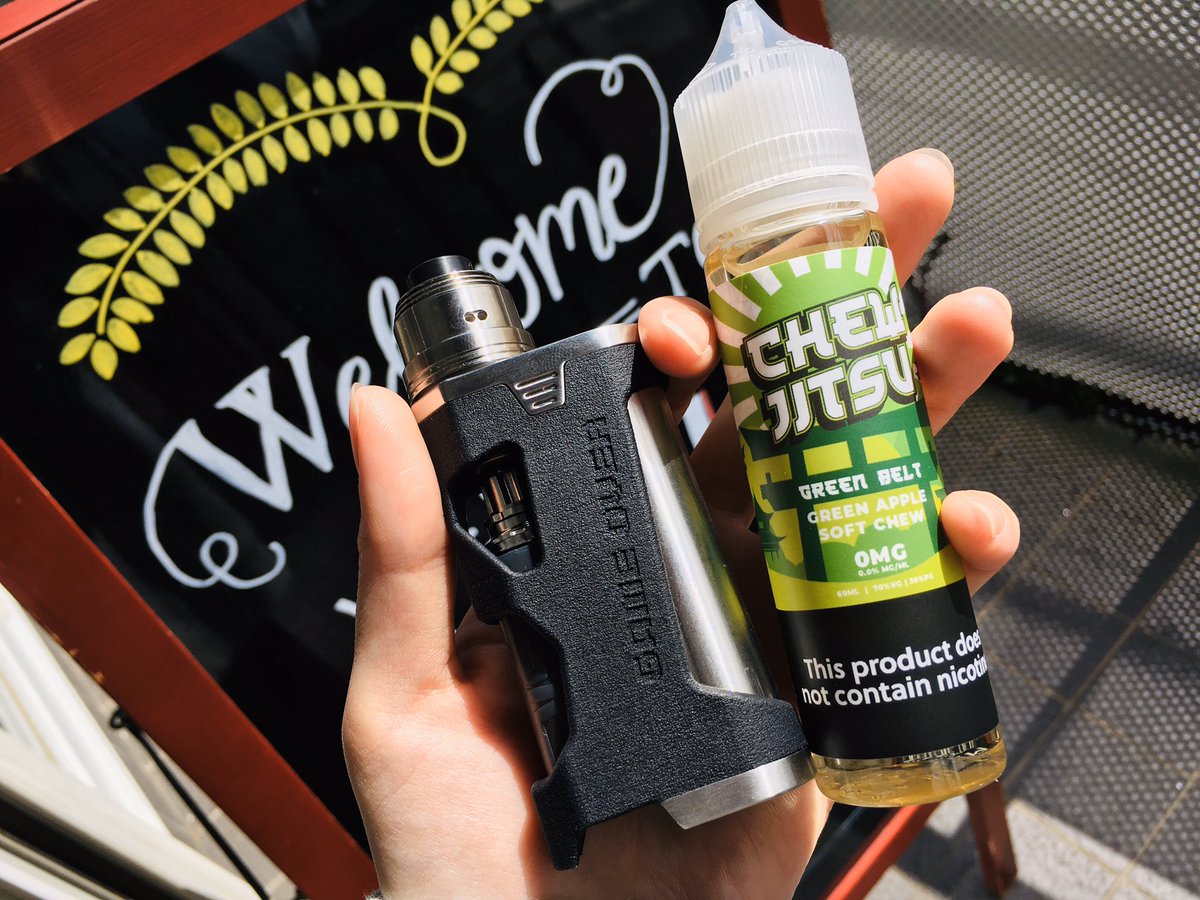 Vape Store M5 A Twitter こんにちは Gameover 3 Hussar Rda 2 0 Chew Jitsu 販売中です その他おすすめリキッド アトマイザー Modをご用意しております 本日も13時より皆様のお越しをお待ちしております T Co 46qtztiprc