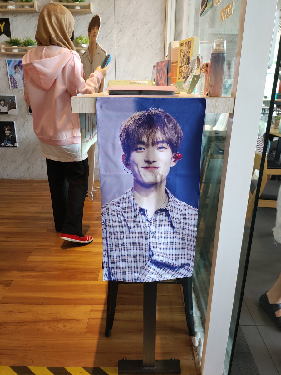 svt956789msia's tweet photo. #FlyWithDK 200315
โคโค #DK #๋๊ฒธ #์ด์๋ฏผ https://t.co/LnlzBQTI3p