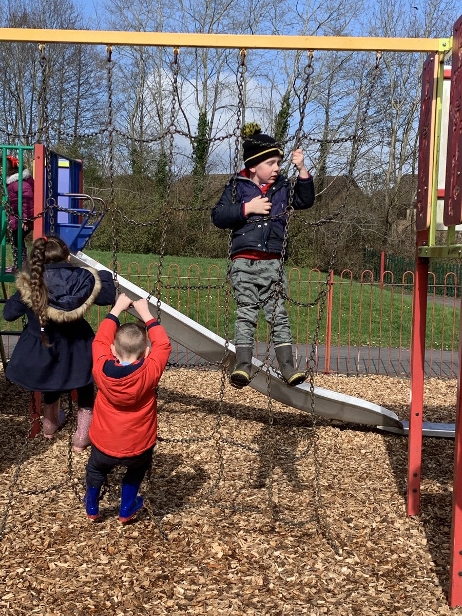 PentrerGraig's tweet photo. We had so much fun at the park! What a way to end a busy week where we have been learning about forces- push/pull #pgprockets #pgpoutdoorlearning #pgpscience https://t.co/IKsJEfqh6c