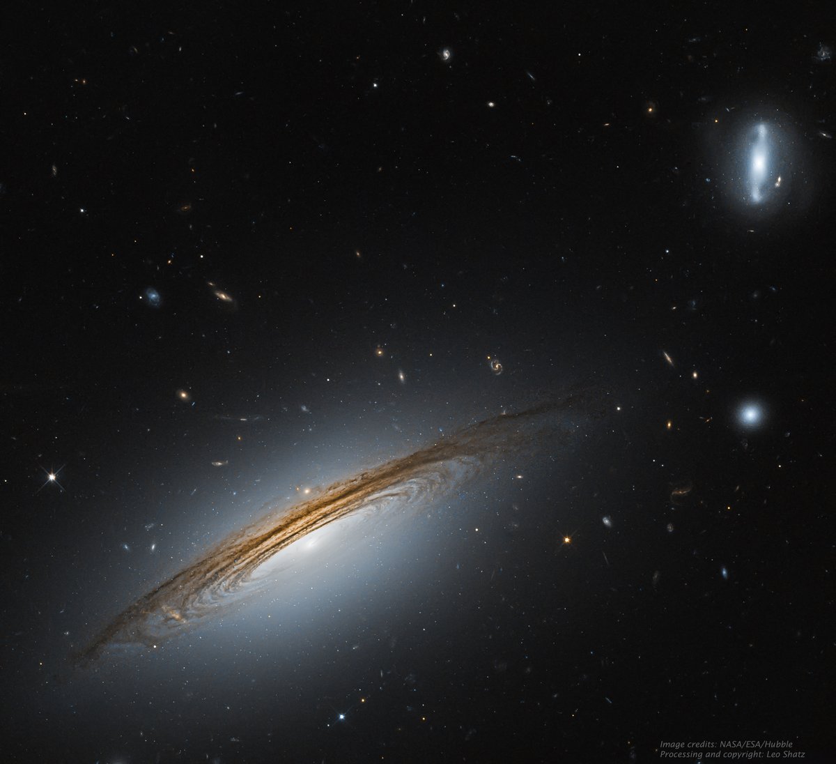 Space photo moment - UGC 12591: The Fastest Rotating Galaxy Known by NASA, ESA, Hubble; Leo Shatz ( https://apod.nasa.gov/apod/ap200219.html)