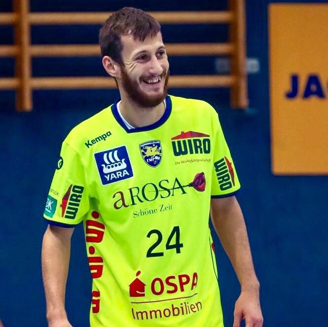 Unsere 24 wird 25🎉
Happy Birthday, alles Gute und vor allem beste Genesung, Jakub Zboril! 
Foto: Sebastian Heger