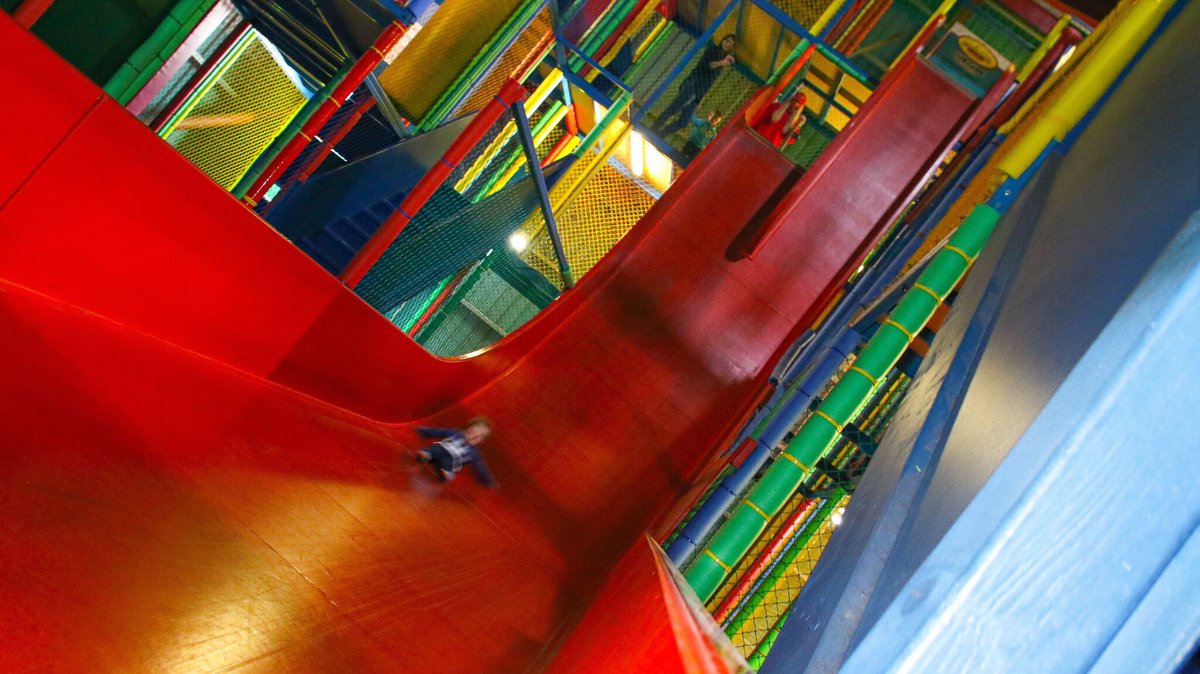 wheelgatepark's tweet photo. Theme park open 10am - 5pm today :) 

Two huge indoor play centers to keep your little ones busy! https://t.co/LJzFlPm2cK