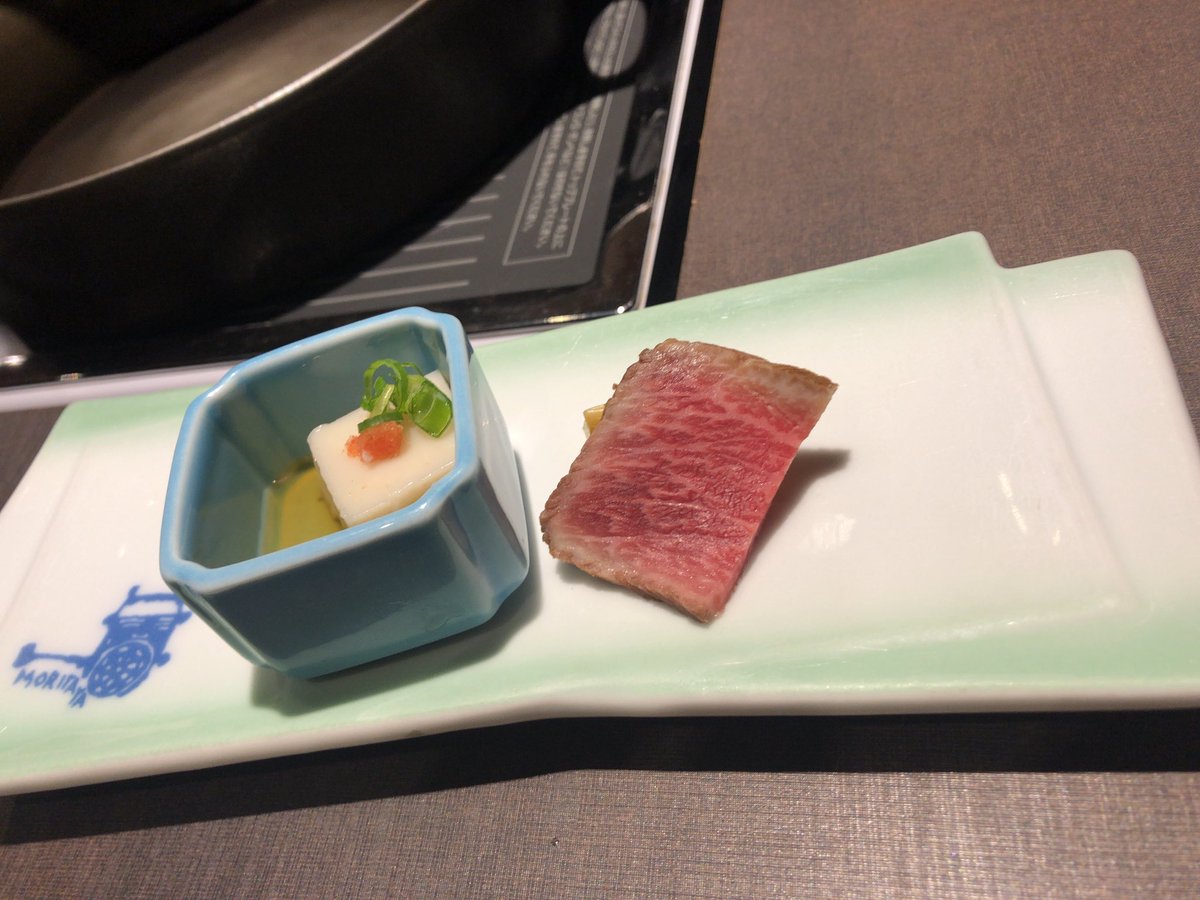 ASASaaa2223's tweet image. タイ人の友達がわざわざ日本に会いに来てくれたので『モリタ屋』へ。

彼女は関東風の方が好きらしい笑