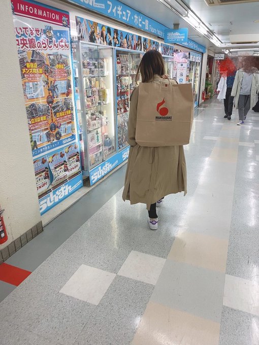 コスプレイヤーしらほしなつみのTwitter画像30