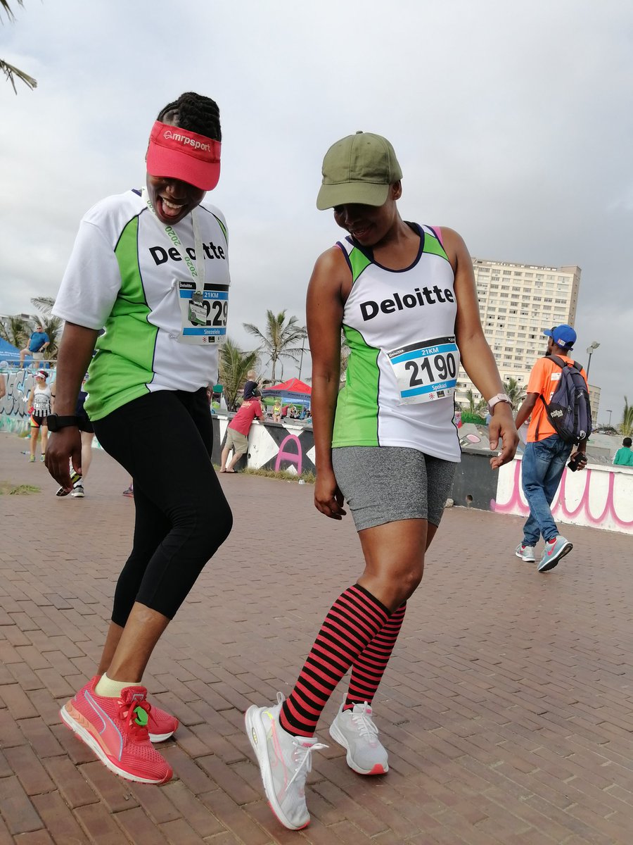 SpokaziJordan's tweet photo. We did Fam🙌🏾🙌🏾🙌🏾. First half marathon in the bag.
This amazing lady paced me all the way. It was amazing, it's official I'm hooked. We doing it again.
#FetchYourBody2020
#90DAYSWITHOUTSUGAR2020
#RunningWithTumiSole
#VitalityRWC
#DeloitteChallenge https://t.co/FqKViZxo4t