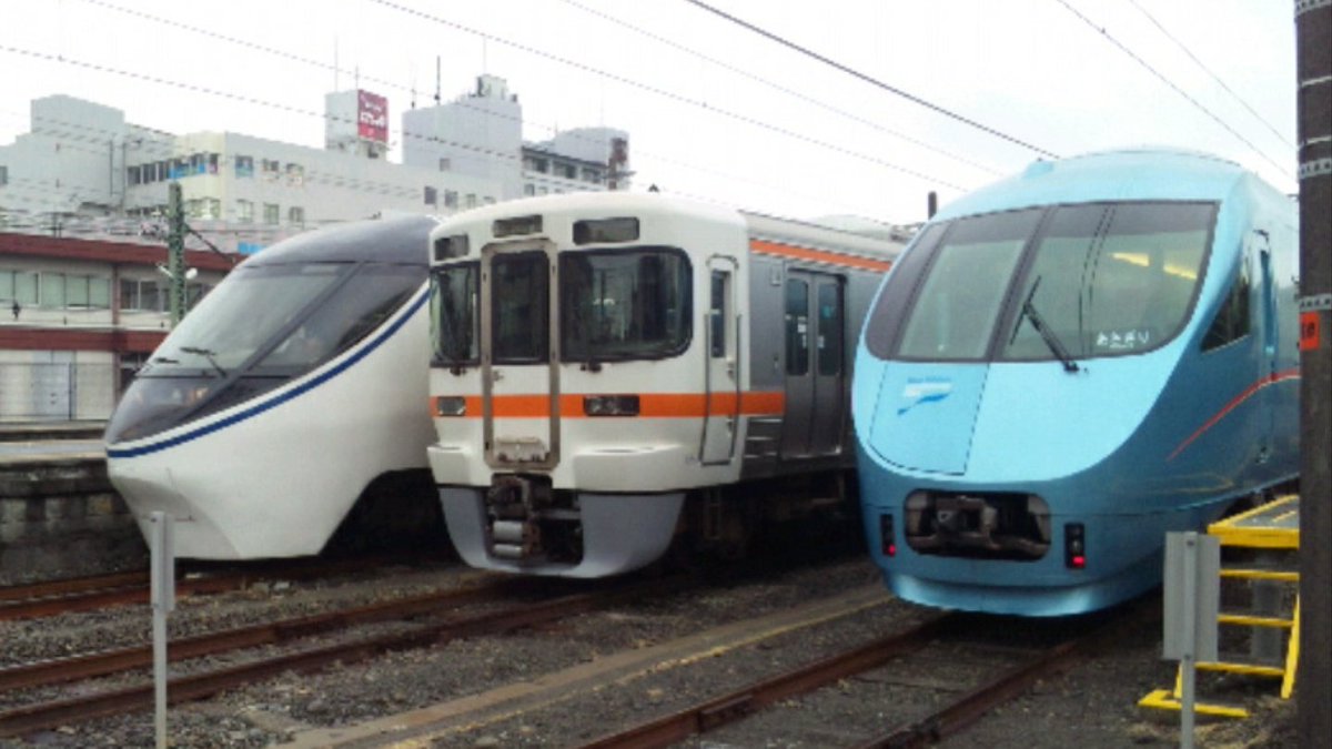 しょうちゃん A Twitter 小田急形ロマンスカーmse デビュー12周年