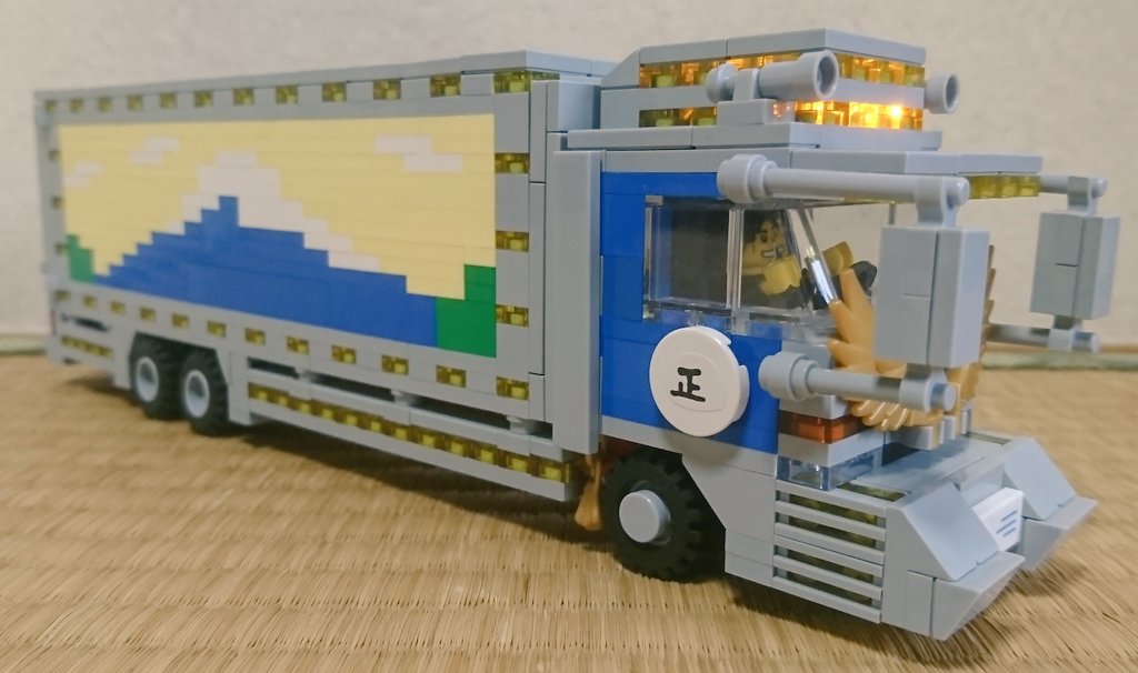 久しぶりの新作デコトラです！いすゞ810ベースの「富士見丸」です