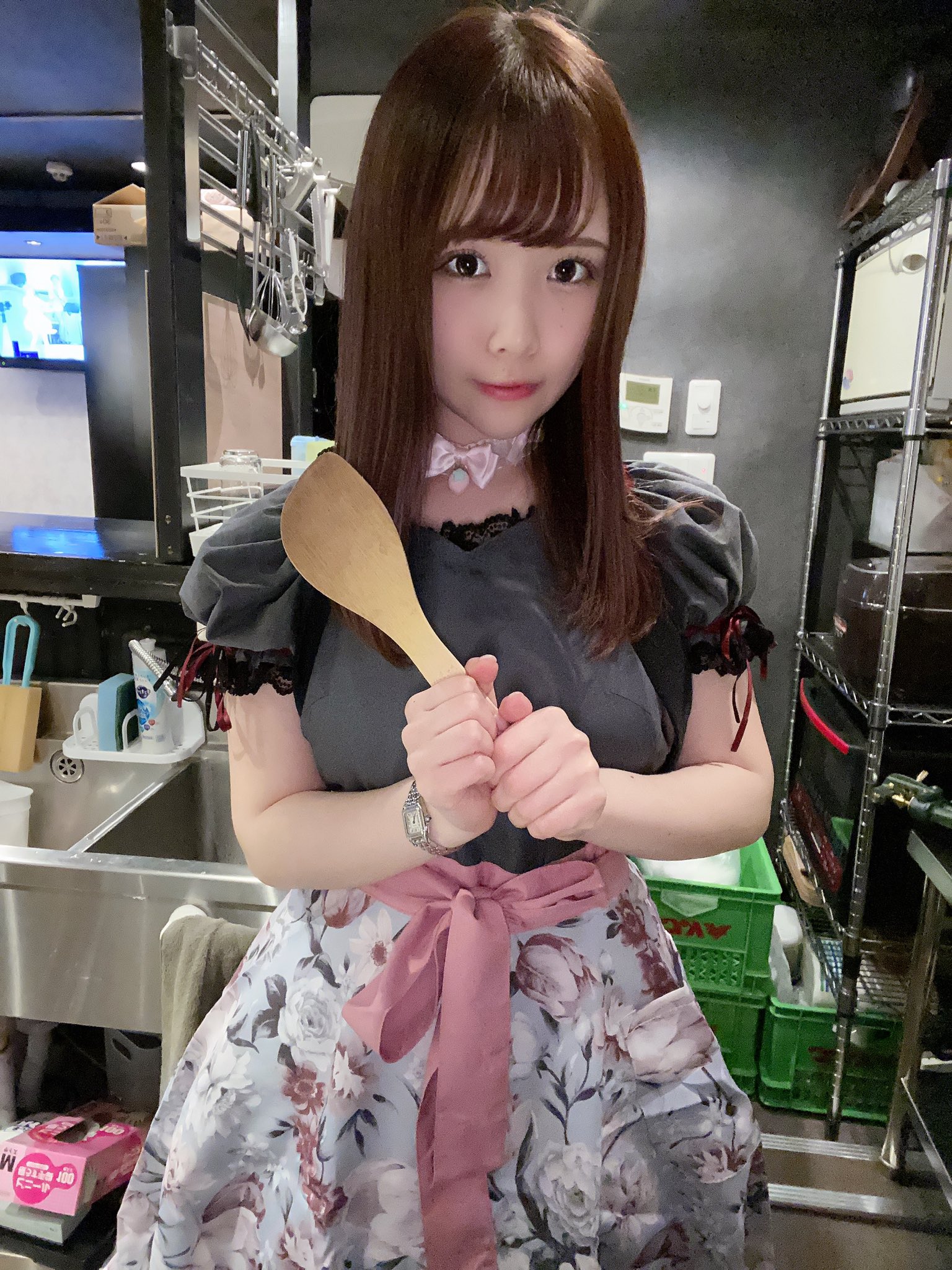 Twitter 上的 天瀬音羽 まめちゃんが最近料理されてるので って誕生日プレゼントに 可愛いエプロンくれたー フランフランのエプロン 欲しかったのでとっても嬉しい 早速着て料理しますー まってるよー T Co Lsfjphcvew Twitter