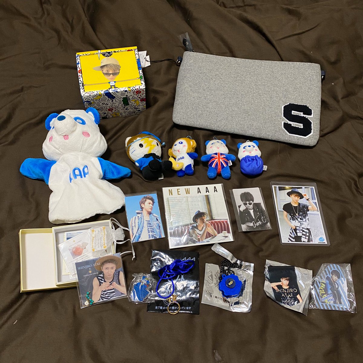 ss_pyon7's tweet photo. 引越しやら何やらでグッズ譲ります☻

安くて大丈夫なのでDMで希望額ください🕊🤞🏻(常識の範囲で🙇🏻‍♀️)

まとめ買いさらにお安くします！！

RTしてDMお願い致します🙇🏻‍♀️

#AAA #AAAグッズ #AAAグッズ譲 https://t.co/92WJhLpt74
