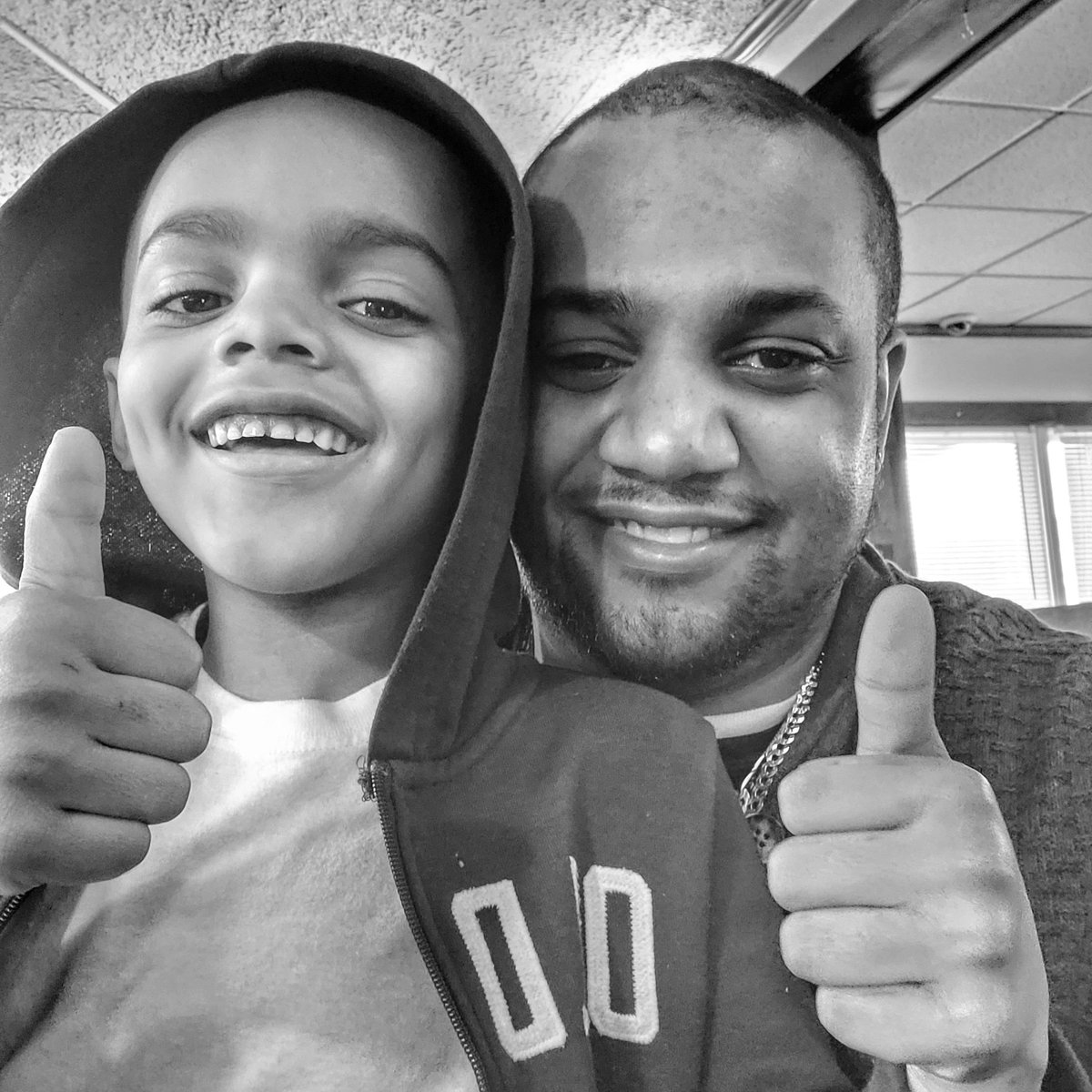 Russell_Anthony's tweet photo. All😁Smiles #SaturdayDaddyDay https://t.co/0VQnIxIFht