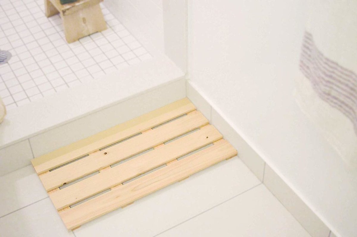 Hinoki Bath Mat #cypress #wood #shower tinyurl.com/yx4e85ux