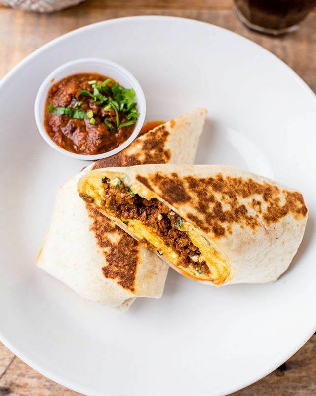 Placing an order online for pickup, but don’t want to get out of your car? Simply give us a call at 321-430-6627 &amp; we’ll bring it out to you! Perfect for those Hausmade Chorizo Burrito cravings 😍🤤 Happy Sunday, friends! ift.tt/2QguGy4