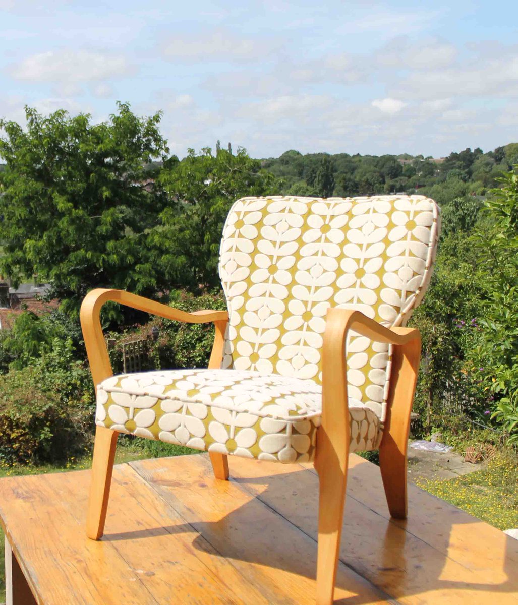 patchworkchairs's tweet photo. Perfect team - vintage German chair with beautiful Orla Kiely velvet. #uniquechair
#oneofakind
#orlakiely
#pattern
#orlakielyvelvet
#retrostyle
#retrofurniture
#orlakielylove
#printandpattern
#flowerpower
#midcentury
#midcenturymodern
#germanchair 
#walltowallstyle
#mycuratedvibe https://t.co/bS44uUTE84