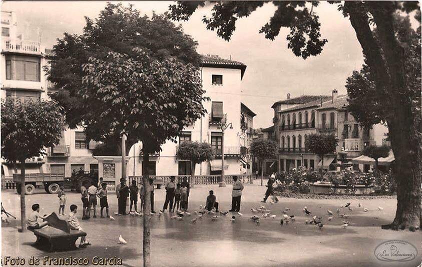lillogrx's tweet photo. (ABRO HILO)👇
Fotos de Baza del siglo pasado, qué maravilla de pueblo🥰 https://t.co/CYth0if03p