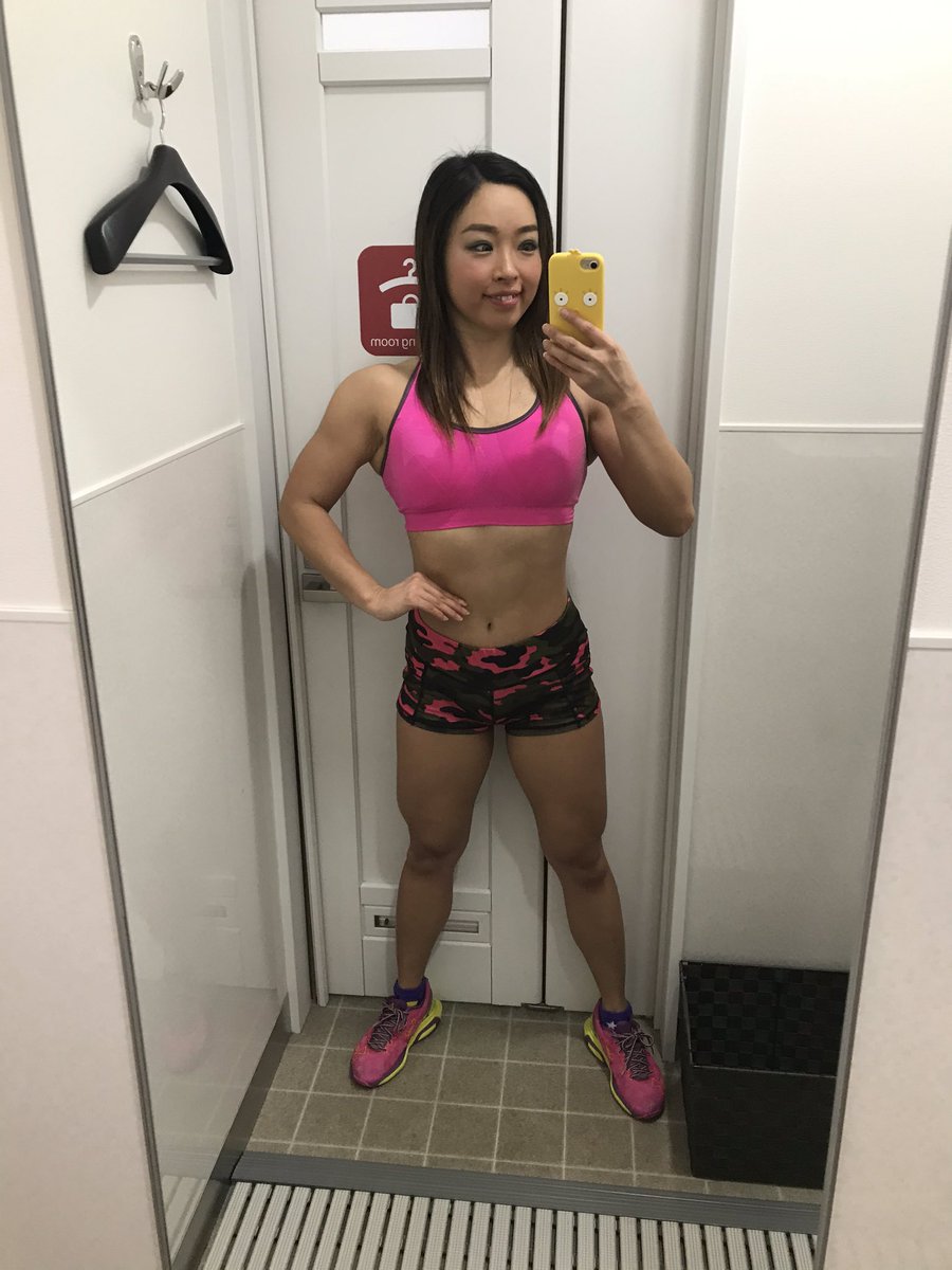 Twitter 上的 こっとん 滝汗番長 今日は尻トレ ワイドスクワット ブルガリアンスクワット ヒップスラスト ヒップアブダクター ヒップアダクター ワンレッグデッドリフト ケーブルバックキック バンドトレ レッグレイズ 有酸素30分 むちゃ筋トレ部 滝汗クラブ