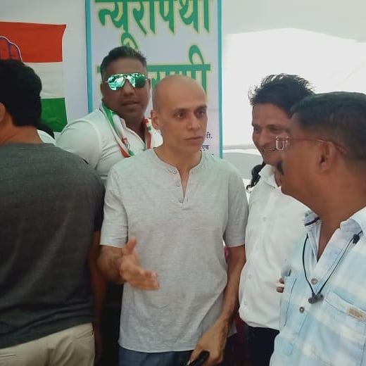 Asif_Zakaria's tweet photo. Visited free Medical camp arrange at Ambedkar road 13×19 Road providing free medical check up to citizens @incmumbai @incmaharashtra @incindia #healthcare #medicalcheckup #bandramatters #bandrakhar https://t.co/gJGQeGw2vo