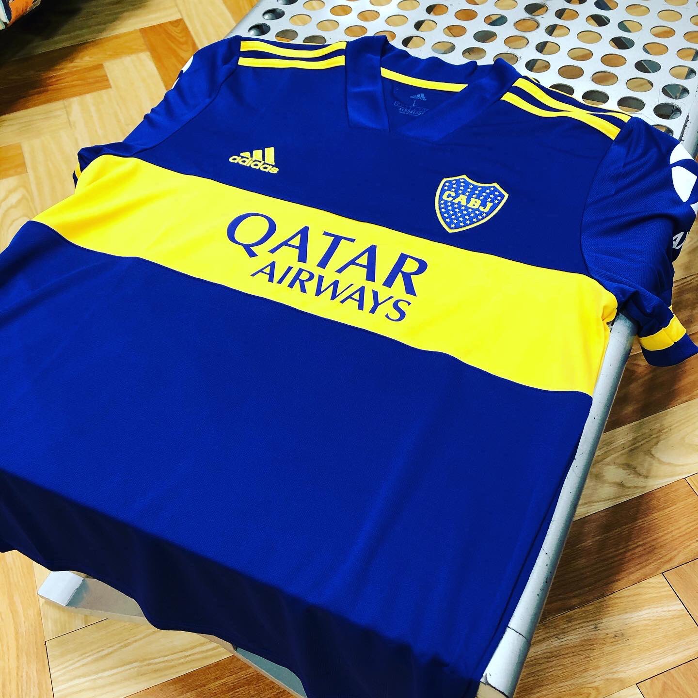 フットボールパーク浦和美園店 Adidas 史上ユニフォームレアルマドリードを抜いて最高の売り上げを達成した New Adidas ボカジュニアーズ 日本未発売 マラドーナ アディダス Adidas ボカ ボカジュニアーズ アルゼンチン ボンボネーラ リケルメ フットボールパーク浦和美園店 Adidas 史上ユニフォームレアルマドリードを抜いて最高の売り上げを達成した New Adidas ボカジュニアーズ 日本未発売 マラドーナ アディダス Adidas ボカ ボカジュニアーズ アルゼンチン ボンボネーラ リケルメ