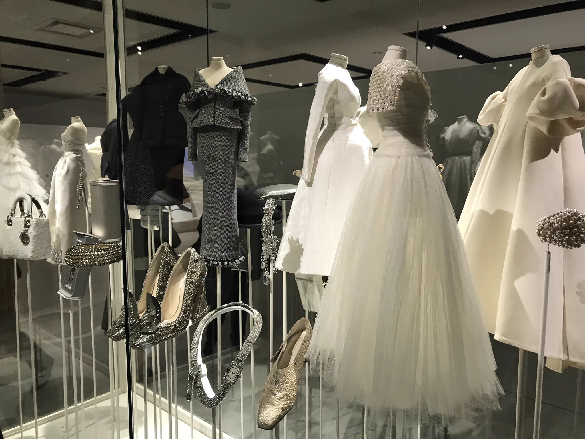 今なら無料で見られるDiorの美しき世界が超話題…