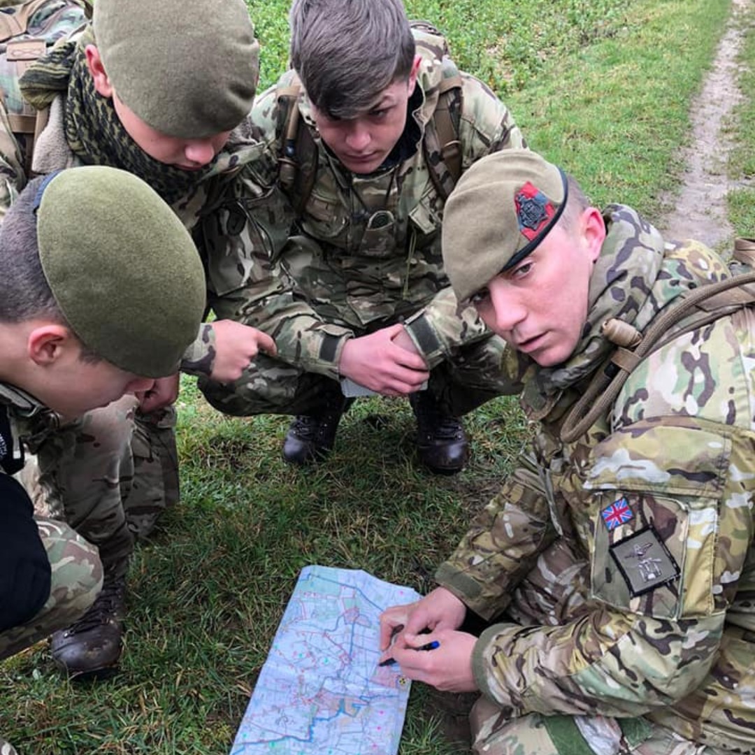 Whichever the Regiment, it is key to get the basics right. Here, soldiers from <a href="/RoyalGibraltar/">GIBRA</a> Regiment have travelled to Thetford, Suffolk from Gibraltar 🇬🇮to brush up on these key skills, on Exercise Jebel Tarik.

More info at:army.mod.uk/who-we-are/cor…

<a href="/QueensDivision/">The Queen’s Division</a>