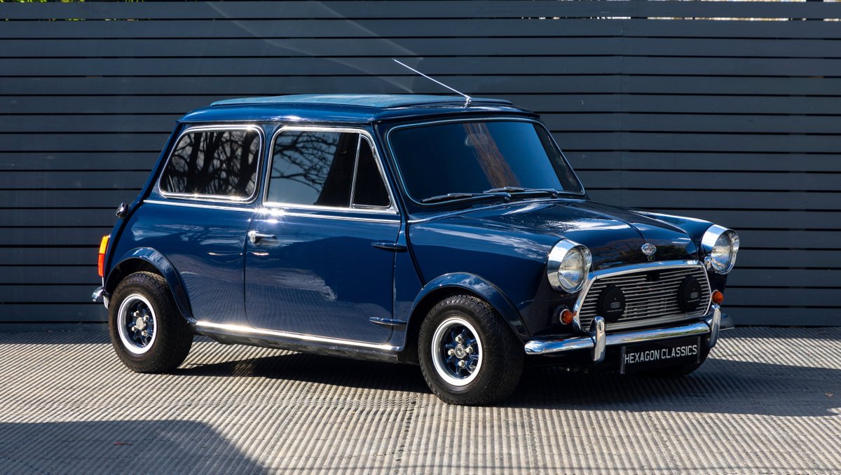 The MK2 Mini Cooper 'S' is the rarest of all the 'S' models made. This Wood & Pickett Margrave model was modified for opulent luxury.

Click here for more details
carandclassic.co.uk/car/C1210691

#ClassicMini #CarandClassic #ClassicCar #MiniCooper #MiniCooperS #Innocenti #MK2Mini