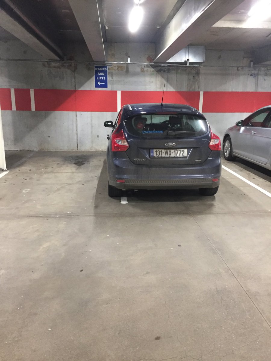 #SocialDistance parking