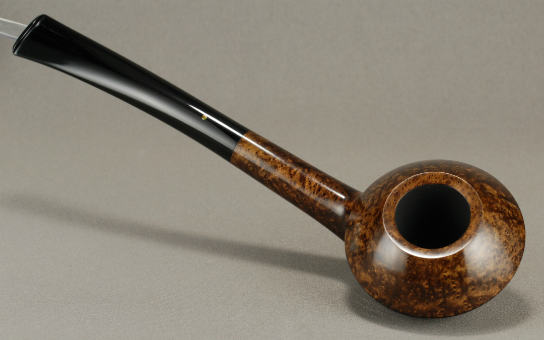 Kunitomo_pipes's tweet photo. Bent Rhodesian https://t.co/oVXhu2l98x