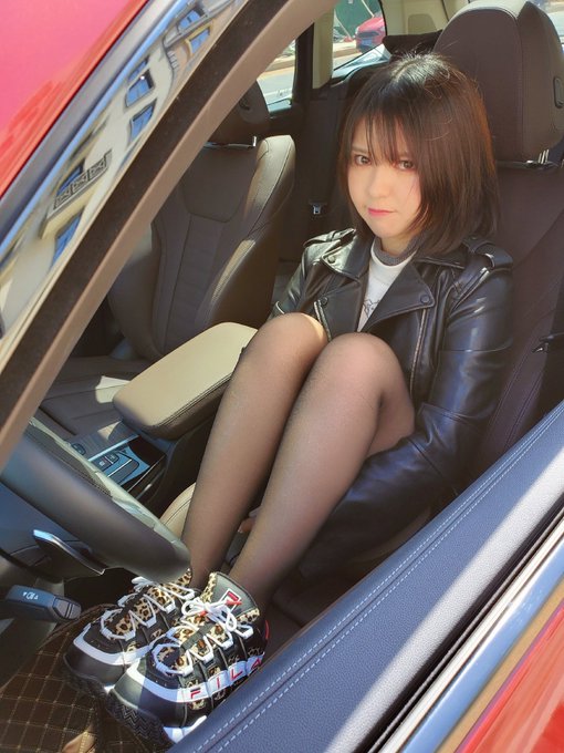 コスプレイヤー半半子のTwitter画像43