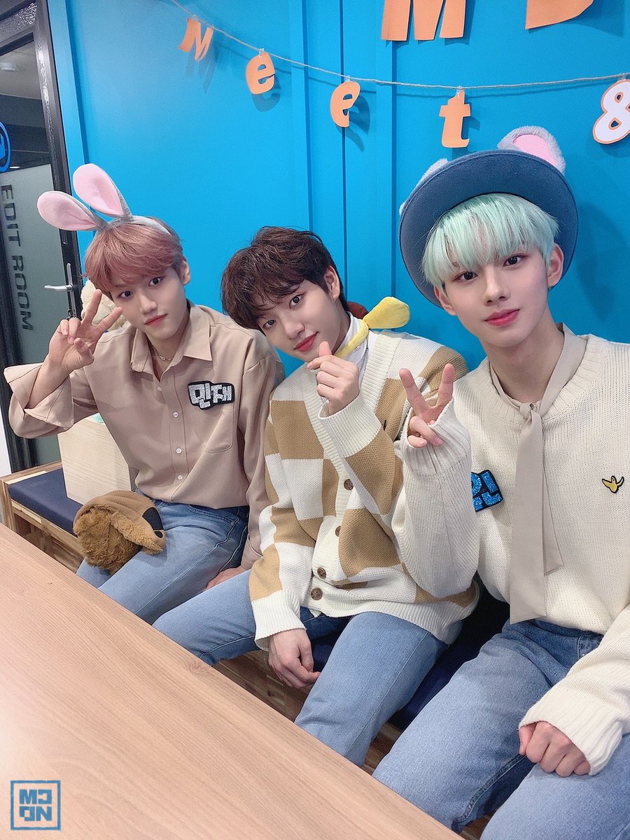 ❄️Meet &amp; Call💎

동생라인의 즐거운 시간 💞

#MCND #민재 #MINJAE #휘준 #HUIJUN #윈 #WIN #into_the_ICE_AGE #ICE_AGE