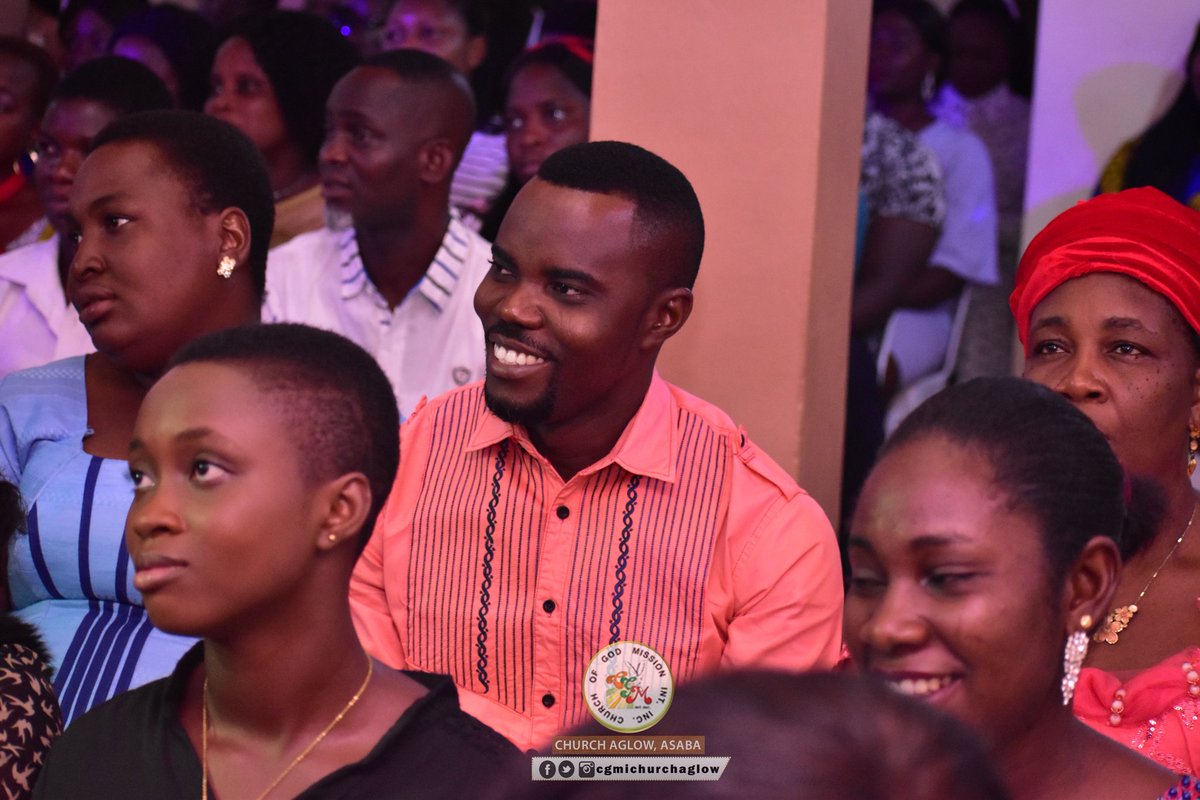 cgmichurchaglow's tweet photo. Happy Sunday, Happy New Week from Happy People. Church Aglow, A Place where Happiness Abides. We March Over All Fears with Faith!
#MakingHimKnown
#YearOfProductivity
#ChurchInAsaba https://t.co/rwqvq4Ycsp