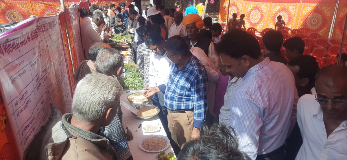 CUTS_CITEE's tweet photo. #RT @Psm_cuts: RT @cutschd: #WCRD2020
#GoOrganic #GoodForNature
District level seminar held at @cutschd office #Chittorgarh on #WCRD2020 on the theme #SustainableConsumer. #Organic products were displayed by organic farmers. #Consumers and progressive… https://t.co/Y2AghHZqIn