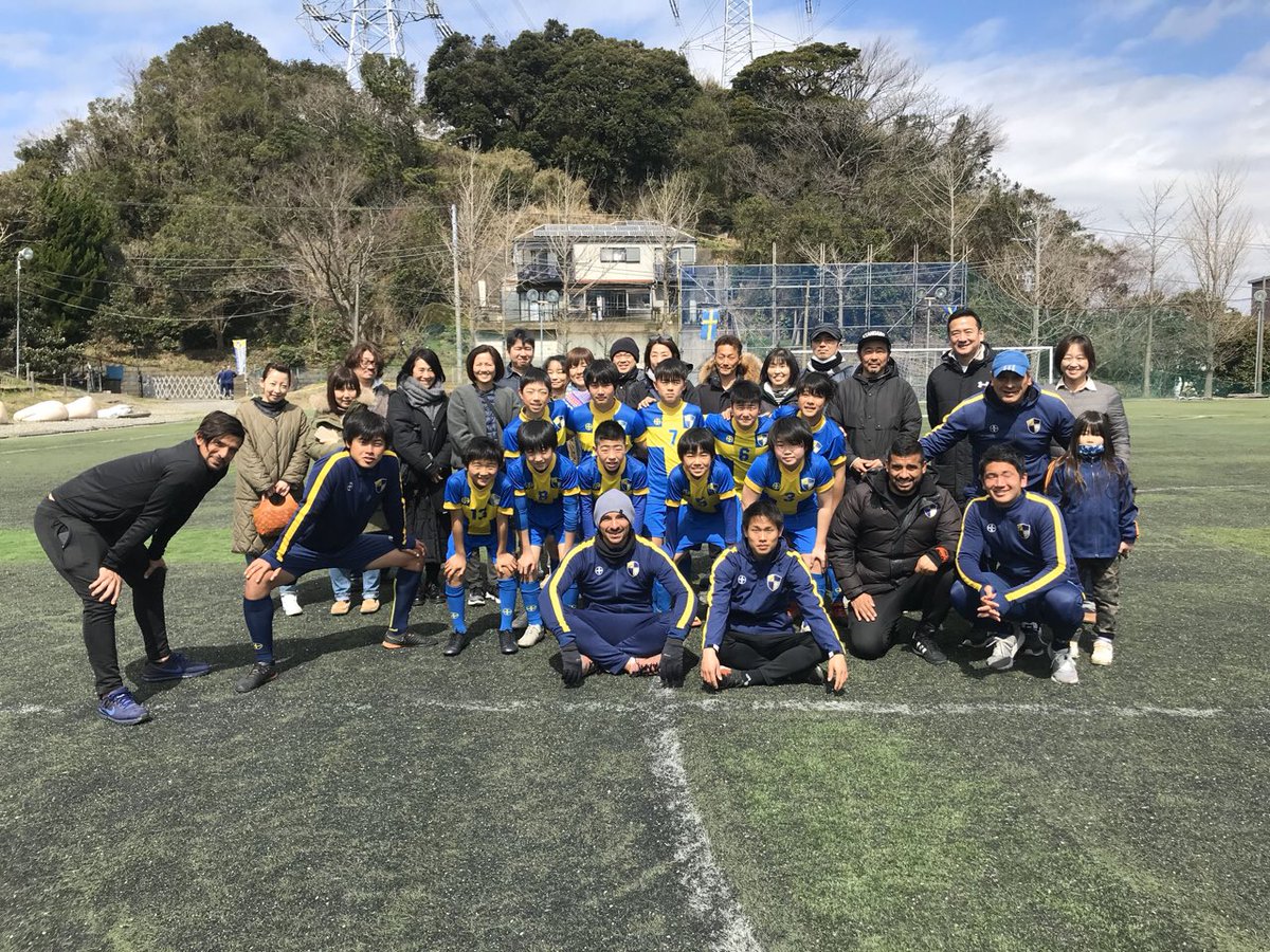 Esperanza Sportsclub 本日はダビデfc卒団式を行いました 例年とは違う形での実施となりましたが 共に戦った仲間と楽しくボールを蹴ることができました この野七里で学んだすべてのことを活かして それぞれの道を全力で突き進んでほしいと思います