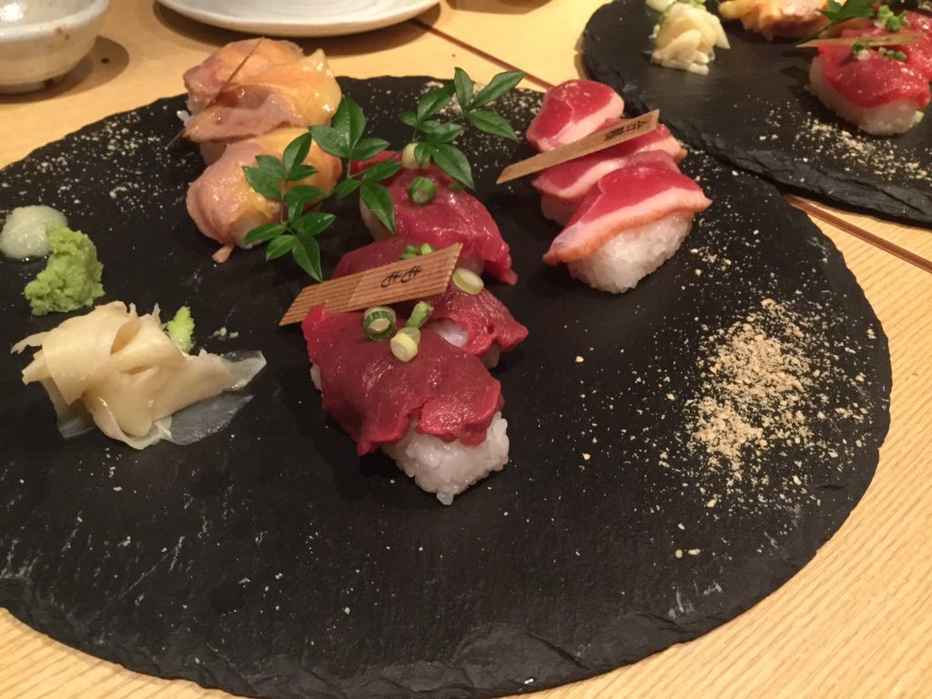 大刀 ザ ヒュージザンバー 生レバー提供でまた飲食店が摘発されたけれど 旨いレバーが食いたいなら肉専門酒場 焚 たける 新橋店に行くと良い 低温でしっとり調理されたであろう牛レバーは血生臭く無く口に入れると融ける合法レバーだ