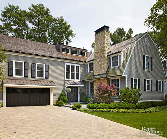 lbryantrealtor's tweet photo. Let this guide point you in the direction of a good-looking garage exterior. #hometips #renovate  https://t.co/RQvKtZFd1X https://t.co/UCcSG1LymC