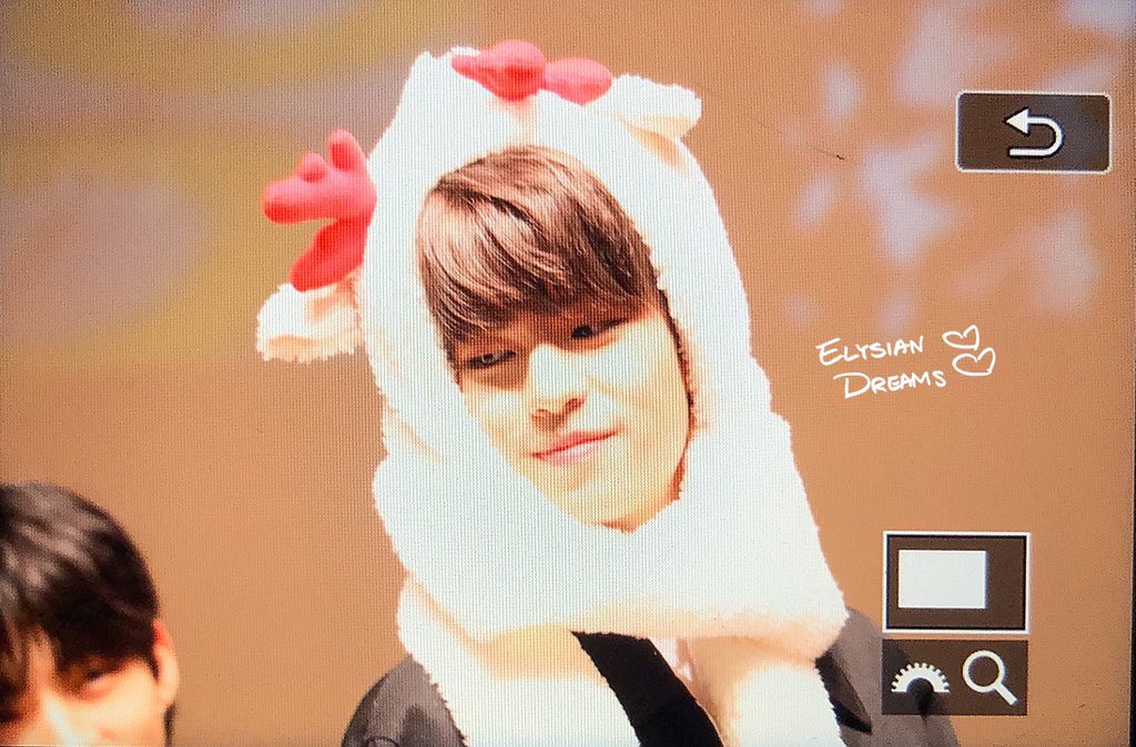 — 200315  ↳ day 75 of 366 [♡]; dear seungmin, you are that person who makes me forget all of my problems and troubles, and i could not be more grateful for appearing in my life and making it better, i love you from the bottom of my heart my little guardian angel
