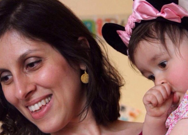 HuggaMugga2's tweet photo. Brit Gov pls resolve this  #FreeNazanin Pls RT &amp; sign https://t.co/Ea508YRKdq https://t.co/xKku3OCIqT