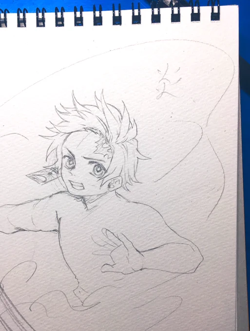 長男やっと描き出しました?(主人公)
炭治郎はヒノカミ神楽と水の呼吸で2種類描く?꙳★*゜
とりま体調悪いから今日はここまで!!! 