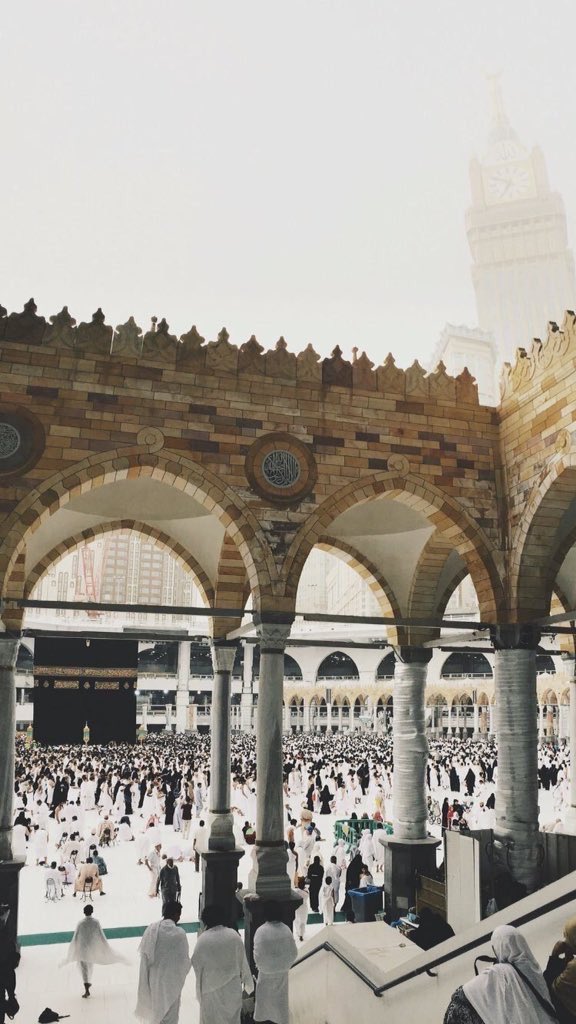 Fnn_N1's tweet photo. اللهم ارزقنا وإياكم عمرةً في رمضان وبلغنا هواء وروحانية مكة 🕊 https://t.co/eJKO1OPNap