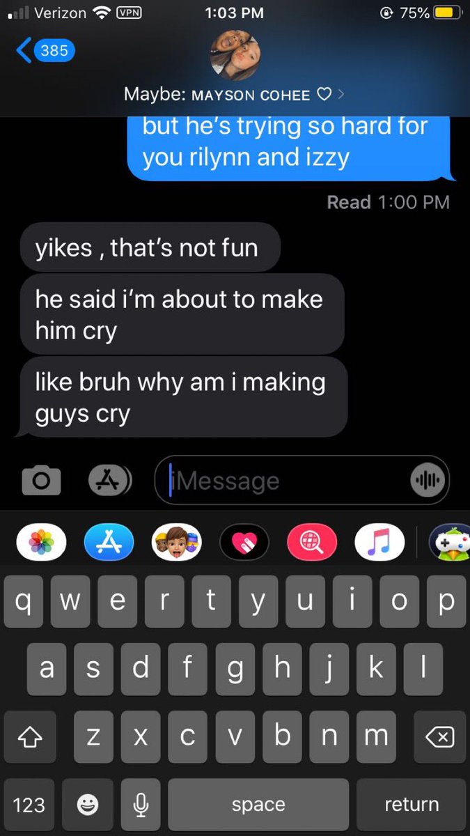 simpboard's tweet photo. 🚨BREAKING:Recent evidence shows that Logan Day has been going after 3 girls at once! Also trading with Mayson Cohee and supposedly crying over her. Via Baker https://t.co/ISerU1L9XG