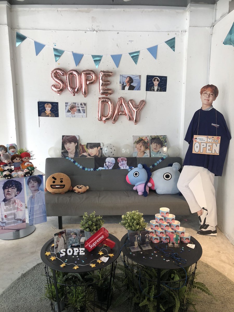 rapomma's tweet photo. Had a lovely time @ @geniusxhope today!! Thanks to everyone who took my #SOPEsoap 🥺💜 #GENIUSXHOPE_SG https://t.co/n8HHA9f5oW